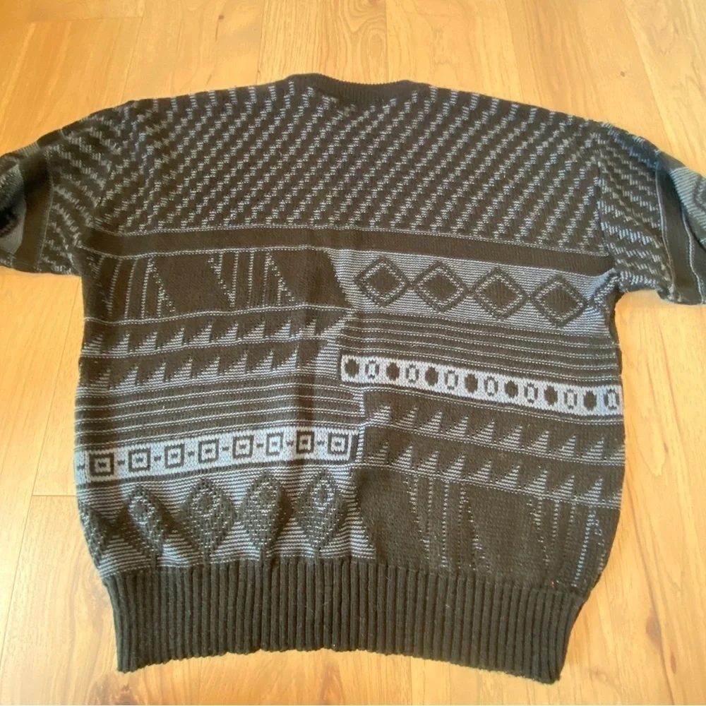 Vintage 90s Urban Works Dad Grandpa Sweater Leather Trim Patch Crewneck Pullover